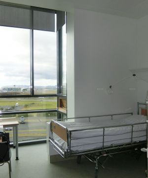 国外医院装修病房窗户设计效果图