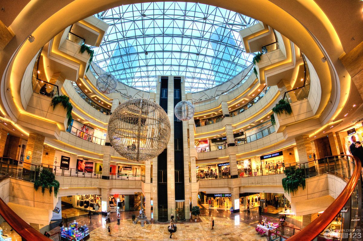 商场顶部装饰吊灯图片