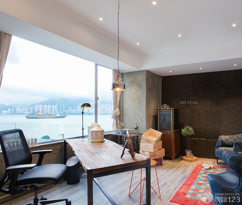 家庭办公室装修 窗户设计