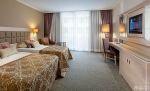 酒店宾馆纯色窗帘装修效果图片