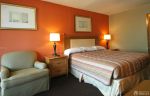 经典宾馆单间橙色墙面装修效果图片