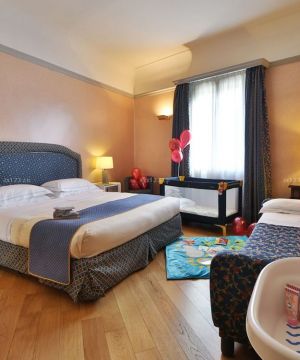 经典家庭宾馆装修实木地板贴图