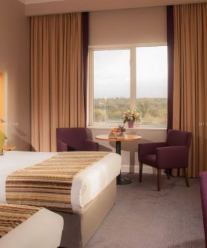 宾馆房间纯色窗帘装修效果图片酒店