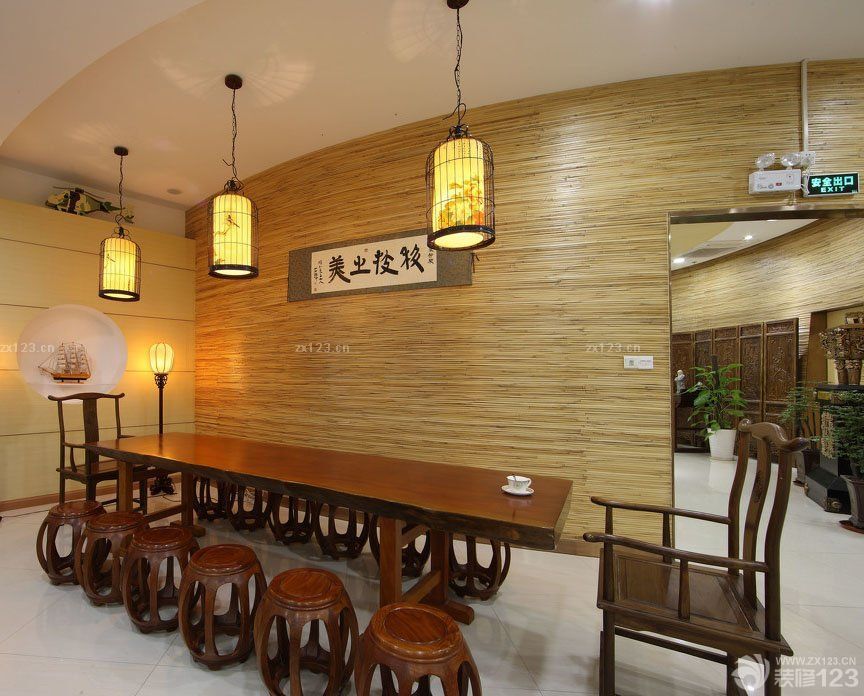 古典办公室木质墙面装修效果图片