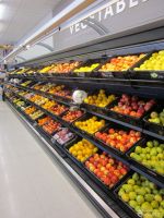 蔬果超市白色地砖装修效果图片欣赏