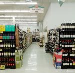 简单现代风格超市红酒柜图