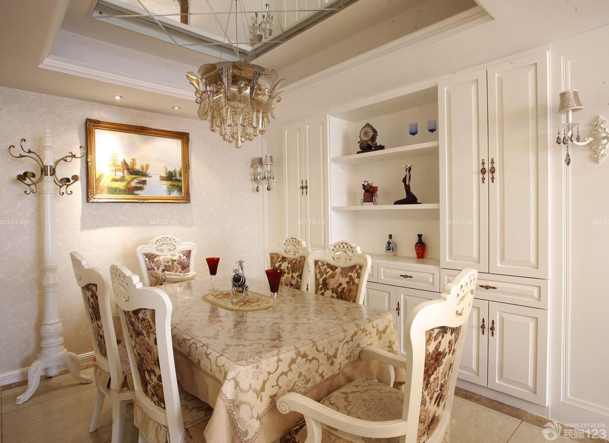 房子镜面吊顶装修设计效果图片大全120平欧式装修