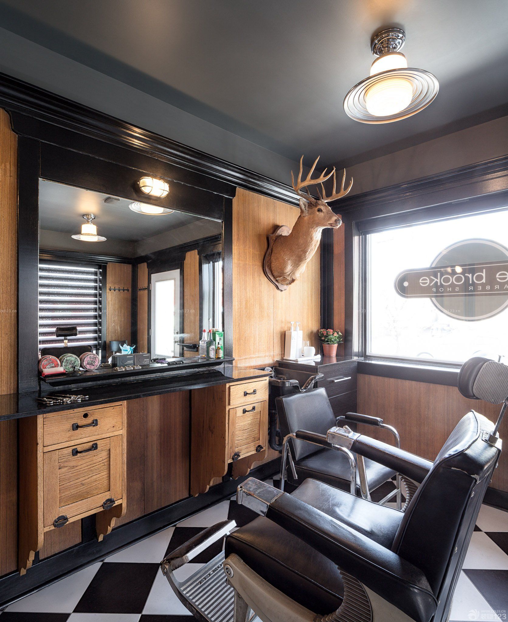 美发店墙面设计装修效果图片