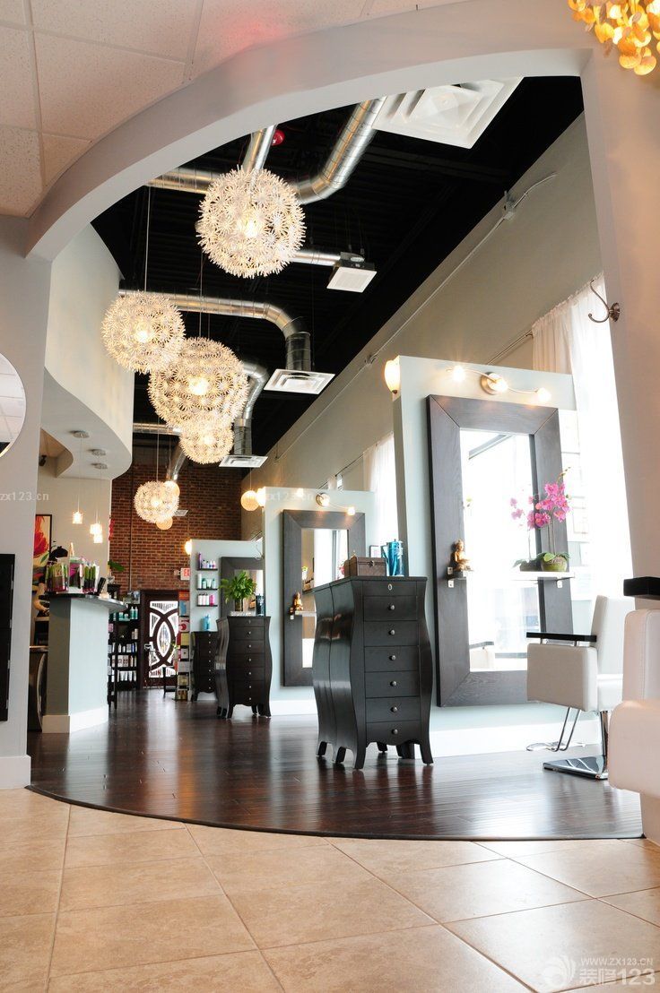 专业美发店室内吊灯装修效果图片欣赏 