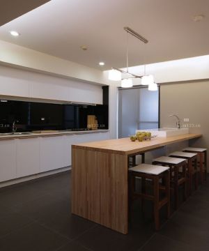 日式风格厨房设计图片欣赏