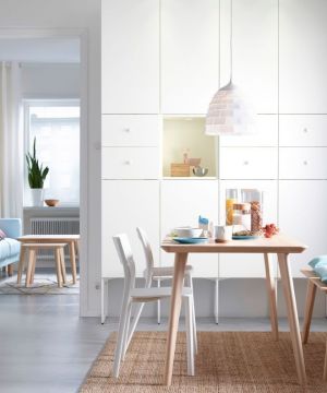 交换空间80平米小户型唯美白色橱柜装修效果图片