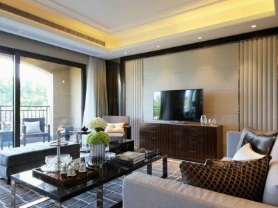 绿地塞纳公馆150平米