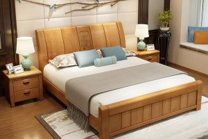 【中山鸿飞装饰】实木床如何选购，实木家具床购买窍门！