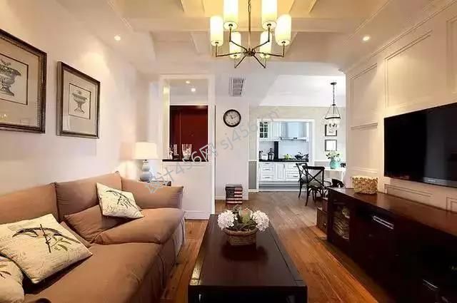 美式简约客厅装修效果图 2020客厅布艺沙发装修设计