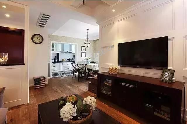 美式简约家居实木电视柜装修效果图