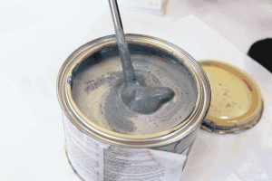 墙面刚刷完就裂缝掉皮?可能是施工不规范惹的祸!