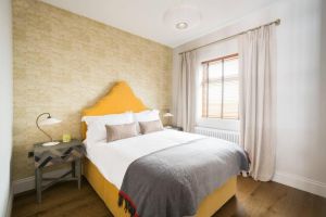 【德阳颢天装饰】墙纸的优点及墙纸的打理方法大分析