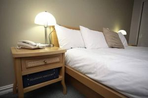 【淮南星艺装饰】床头柜怎么选 床头柜的选购技巧