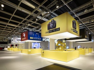 400平米尼康展厅展馆装修设计装修案例