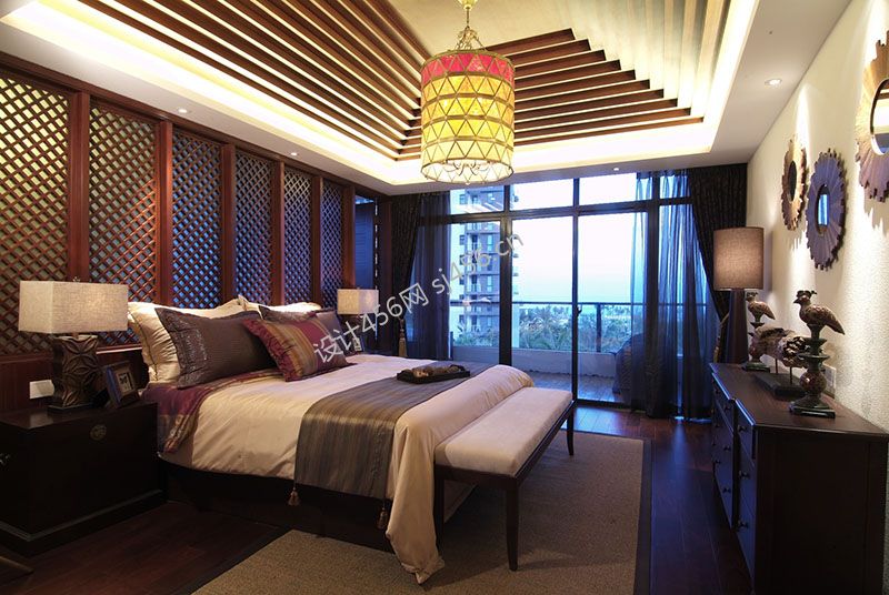 300平米东南亚别墅卧室吊灯装修设计效果图