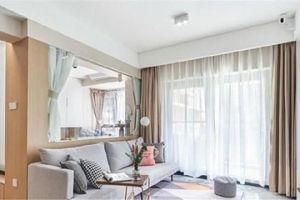 厨房门安装有讲究，老师傅家里都是装这种门，效果好十倍