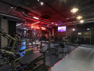 3000平米现代风格健身房俱乐部装修效果图
