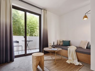 680平现代简约风格别墅家装图片