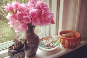 【青岛博居装饰】窗台板的作用 窗台板两边的耳朵有什么用