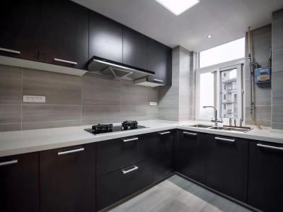 江城源著小区120平米三居室沉稳风格装修设计效果图