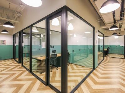 1000平现代风格办公室装修案例