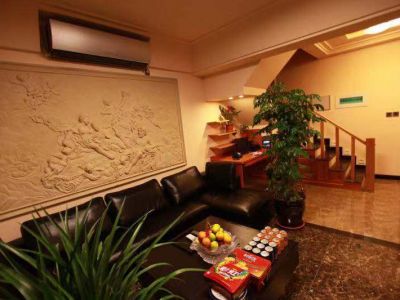 中海国际140平四居中式风格