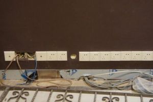 【拉萨微尚装饰】家用插座合理配置才能把安全和方便最大化