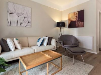 荣安桃花源现代风格98平米二居室装修案例