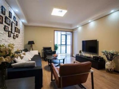 金泰假日花城现代风格133平米三居室装修案例