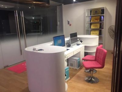 现代风格600平米孕妇学校装修案例