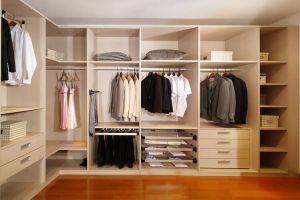 【东莞海博装饰】做衣柜用什么板材环保 如何判断衣柜板材是否环保