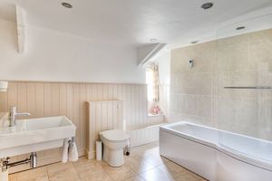 小户型卫生间怎么装修 小户型卫生间装修需要注意什么