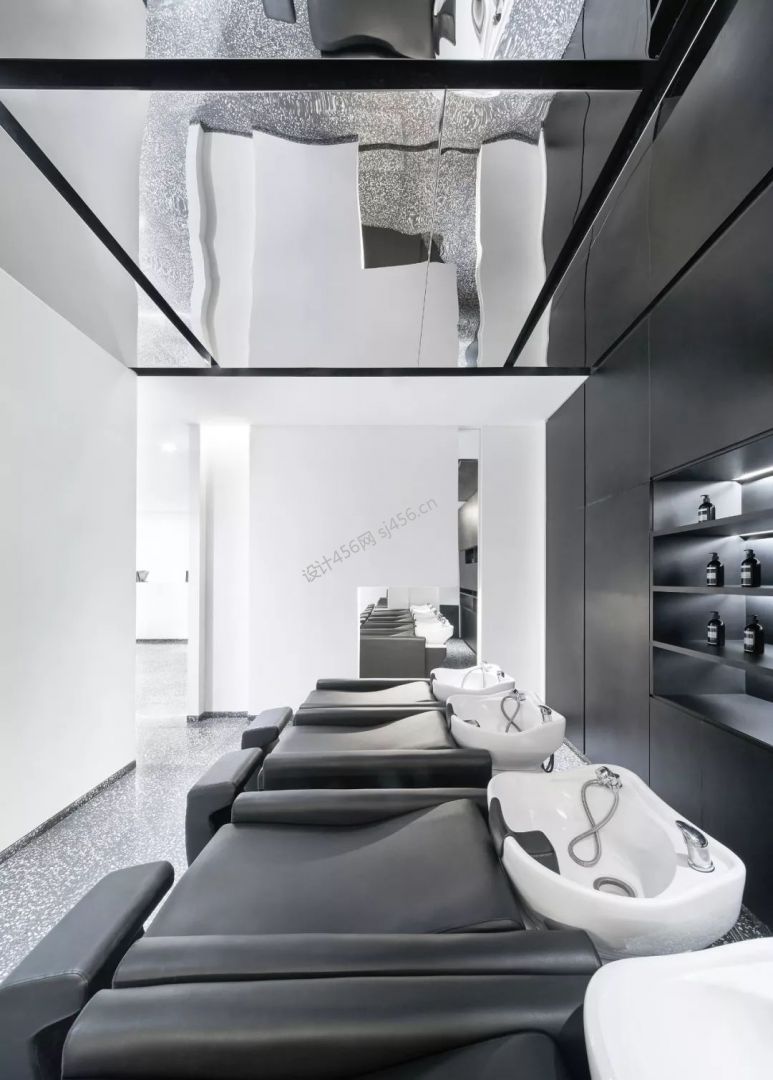 196平米造型沙龙洗头区装修效果图