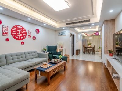 东骏湖景湾130平三居室现代简约风格装修案例