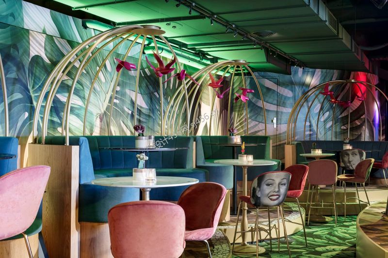 500平米绚丽色彩音乐餐厅卡座装修效果图