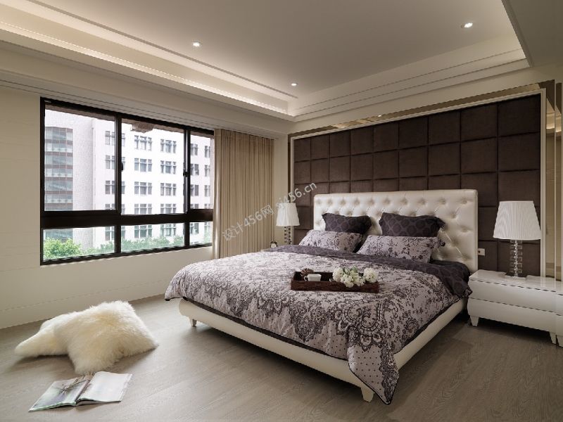 140平三居室现代风格装修案例效果图