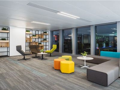 2370平办公室装修案例