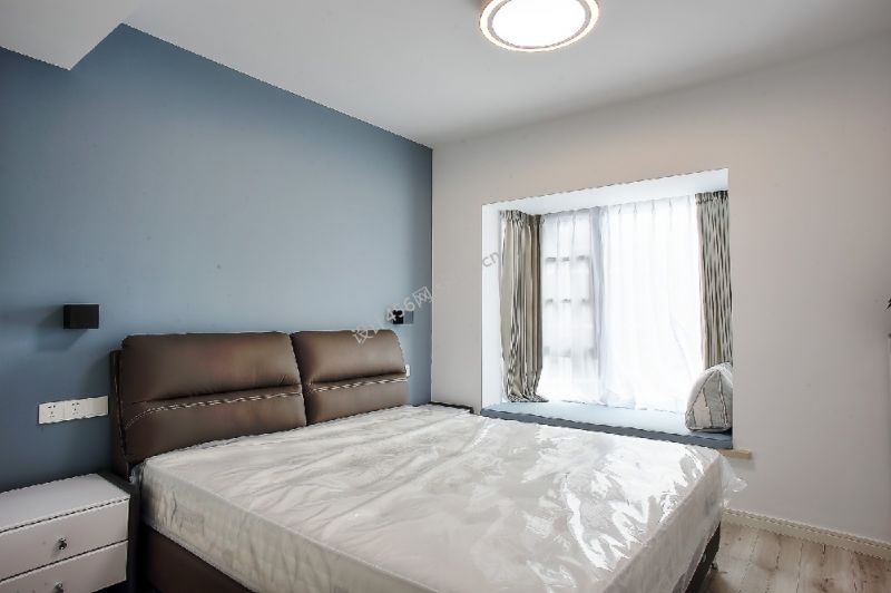 143平四居室现代简约风格装修案例效果图