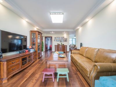 朋城远界125平三居室美式经典风格装修案例