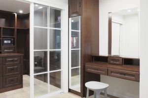 [西安三顾装饰]独立衣帽间，你想拥有吗?