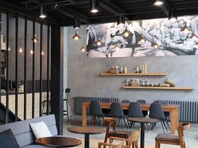 茶餐厅工业风格170平米装修案例
