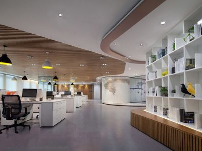 广州办公空间1280平米绚丽风格装修案例