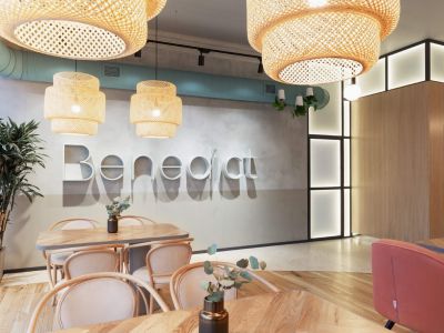 120平米现代简约咖啡书吧装修案例