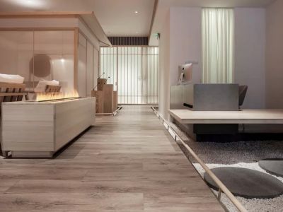 260平米现代简约生活会馆装修案例