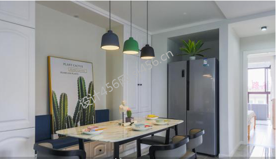 110平三居室现代简约风格饭厅装修效果图